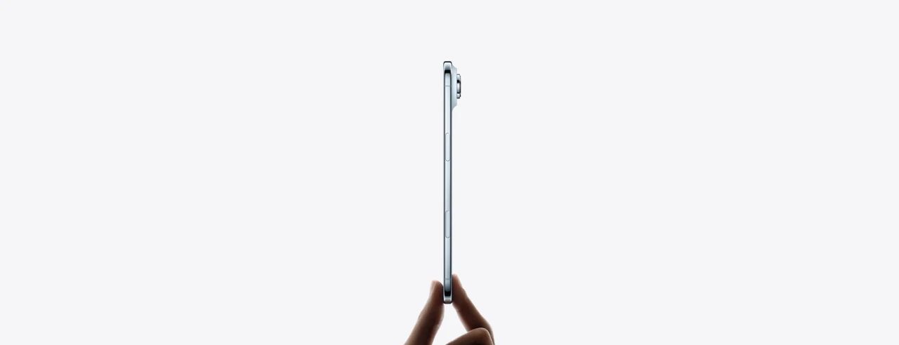 iPhone 17 Air - الخلف